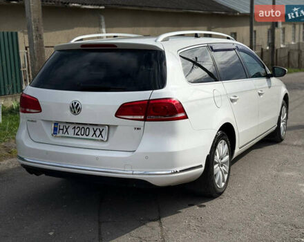 Белый Фольксваген Пассат, объемом двигателя 1.8 л и пробегом 250 тыс. км за 10300 $, фото 4 на Automoto.ua