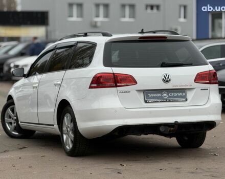Білий Фольксваген Пассат, об'ємом двигуна 1.6 л та пробігом 301 тис. км за 9400 $, фото 4 на Automoto.ua