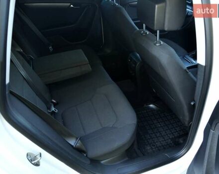 Білий Фольксваген Пассат, об'ємом двигуна 2 л та пробігом 220 тис. км за 7600 $, фото 22 на Automoto.ua