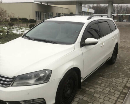 Белый Фольксваген Пассат, объемом двигателя 1.6 л и пробегом 248 тыс. км за 7500 $, фото 1 на Automoto.ua