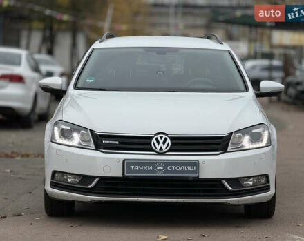Білий Фольксваген Пассат, об'ємом двигуна 1.6 л та пробігом 301 тис. км за 9400 $, фото 7 на Automoto.ua