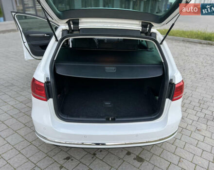 Белый Фольксваген Пассат, объемом двигателя 1.97 л и пробегом 306 тыс. км за 10500 $, фото 14 на Automoto.ua