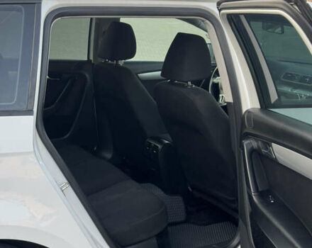 Білий Фольксваген Пассат, об'ємом двигуна 1.6 л та пробігом 220 тис. км за 9250 $, фото 19 на Automoto.ua