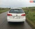 Белый Фольксваген Пассат, объемом двигателя 2 л и пробегом 220 тыс. км за 10000 $, фото 1 на Automoto.ua