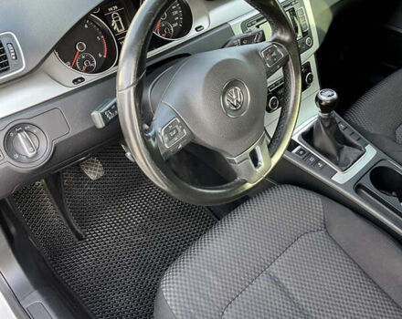 Білий Фольксваген Пассат, об'ємом двигуна 1.97 л та пробігом 288 тис. км за 9600 $, фото 12 на Automoto.ua