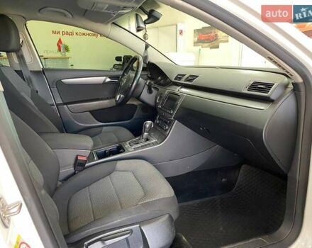 Білий Фольксваген Пассат, об'ємом двигуна 1.4 л та пробігом 313 тис. км за 6990 $, фото 33 на Automoto.ua