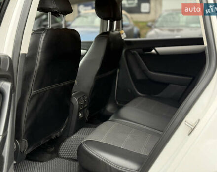 Білий Фольксваген Пассат, об'ємом двигуна 1.6 л та пробігом 301 тис. км за 9400 $, фото 17 на Automoto.ua