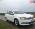 Белый Фольксваген Пассат, объемом двигателя 2 л и пробегом 220 тыс. км за 10000 $, фото 4 на Automoto.ua