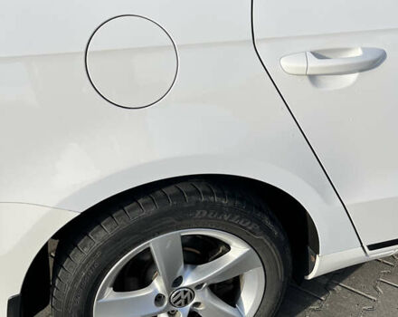 Білий Фольксваген Пассат, об'ємом двигуна 1.97 л та пробігом 288 тис. км за 9600 $, фото 22 на Automoto.ua