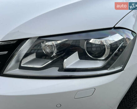 Белый Фольксваген Пассат, объемом двигателя 1.97 л и пробегом 306 тыс. км за 10500 $, фото 19 на Automoto.ua