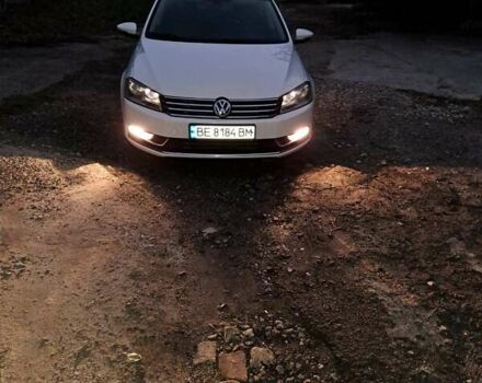 Білий Фольксваген Пассат, об'ємом двигуна 1.6 л та пробігом 268 тис. км за 12000 $, фото 8 на Automoto.ua