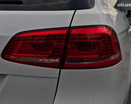 Белый Фольксваген Пассат, объемом двигателя 1.8 л и пробегом 259 тыс. км за 11290 $, фото 12 на Automoto.ua