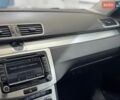 Белый Фольксваген Пассат, объемом двигателя 2 л и пробегом 228 тыс. км за 10999 $, фото 127 на Automoto.ua