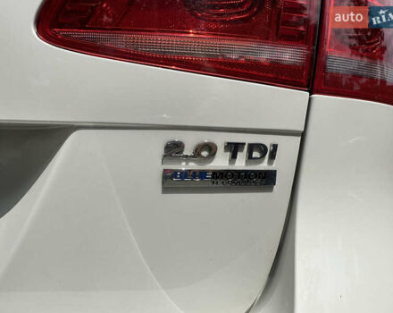 Белый Фольксваген Пассат, объемом двигателя 2 л и пробегом 222 тыс. км за 10500 $, фото 4 на Automoto.ua