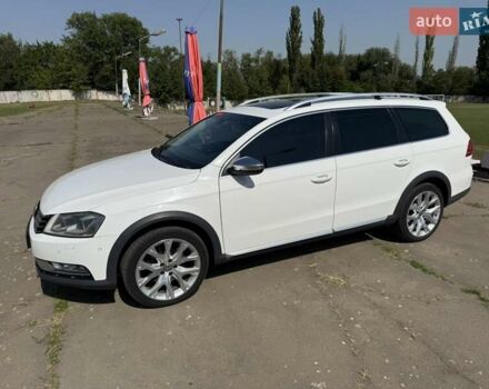 Белый Фольксваген Пассат, объемом двигателя 1.97 л и пробегом 340 тыс. км за 12999 $, фото 12 на Automoto.ua