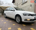 Белый Фольксваген Пассат, объемом двигателя 1.4 л и пробегом 260 тыс. км за 7800 $, фото 2 на Automoto.ua