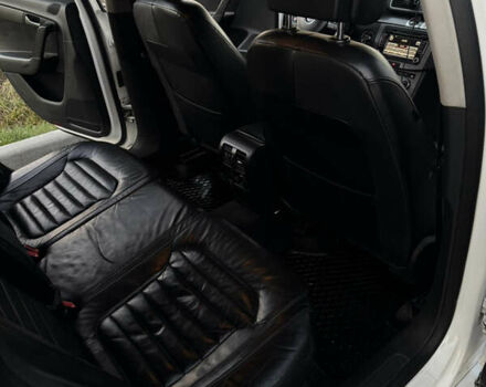 Белый Фольксваген Пассат, объемом двигателя 1.39 л и пробегом 257 тыс. км за 9300 $, фото 11 на Automoto.ua