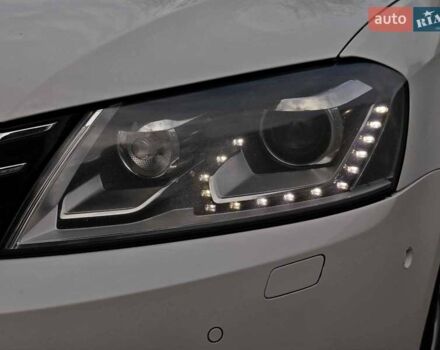 Білий Фольксваген Пассат, об'ємом двигуна 1.8 л та пробігом 259 тис. км за 10690 $, фото 5 на Automoto.ua