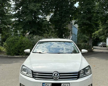 Белый Фольксваген Пассат, объемом двигателя 2 л и пробегом 222 тыс. км за 10500 $, фото 13 на Automoto.ua