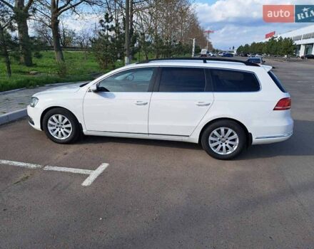 Білий Фольксваген Пассат, об'ємом двигуна 1.6 л та пробігом 268 тис. км за 12000 $, фото 11 на Automoto.ua