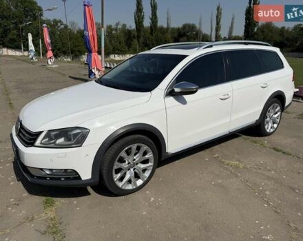 Белый Фольксваген Пассат, объемом двигателя 1.97 л и пробегом 340 тыс. км за 12999 $, фото 4 на Automoto.ua