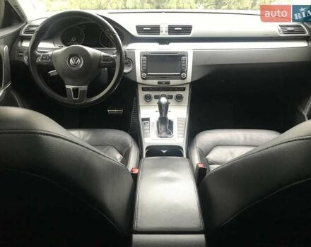 Белый Фольксваген Пассат, объемом двигателя 0 л и пробегом 280 тыс. км за 13100 $, фото 1 на Automoto.ua