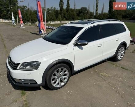 Белый Фольксваген Пассат, объемом двигателя 1.97 л и пробегом 340 тыс. км за 12999 $, фото 6 на Automoto.ua