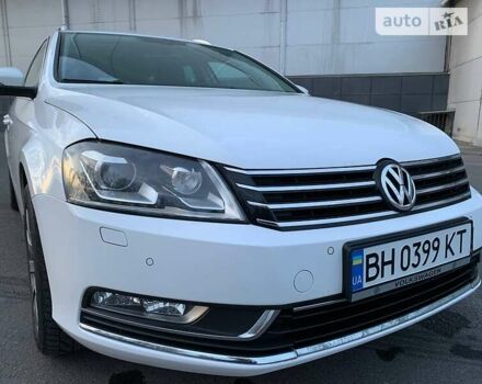 Белый Фольксваген Пассат, объемом двигателя 1.4 л и пробегом 141 тыс. км за 12000 $, фото 3 на Automoto.ua