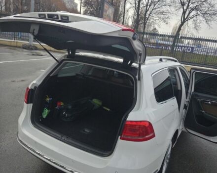 Білий Фольксваген Пассат, об'ємом двигуна 1.8 л та пробігом 259 тис. км за 11200 $, фото 4 на Automoto.ua