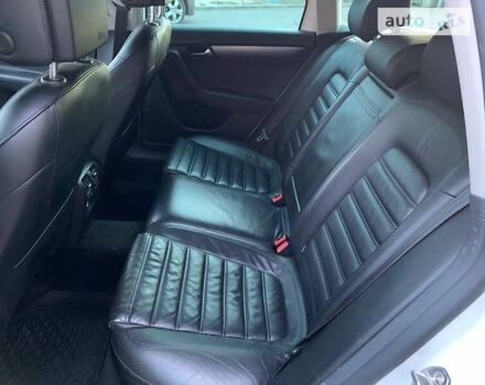 Белый Фольксваген Пассат, объемом двигателя 1.4 л и пробегом 141 тыс. км за 12000 $, фото 14 на Automoto.ua