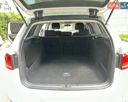 Белый Фольксваген Пассат, объемом двигателя 2 л и пробегом 222 тыс. км за 10500 $, фото 3 на Automoto.ua