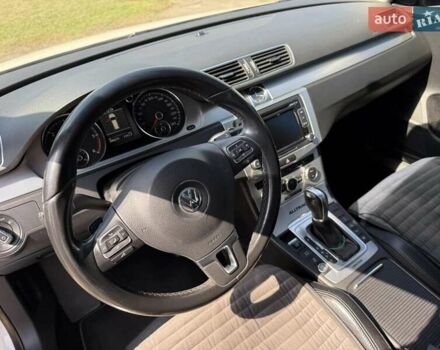 Белый Фольксваген Пассат, объемом двигателя 1.97 л и пробегом 340 тыс. км за 12999 $, фото 31 на Automoto.ua