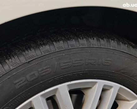 Белый Фольксваген Пассат, объемом двигателя 1.8 л и пробегом 259 тыс. км за 11290 $, фото 4 на Automoto.ua