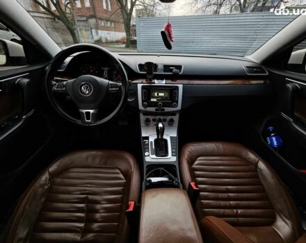 Белый Фольксваген Пассат, объемом двигателя 1.8 л и пробегом 259 тыс. км за 11290 $, фото 15 на Automoto.ua