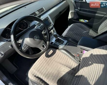 Белый Фольксваген Пассат, объемом двигателя 1.97 л и пробегом 340 тыс. км за 12999 $, фото 24 на Automoto.ua