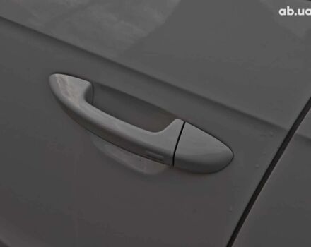 Белый Фольксваген Пассат, объемом двигателя 1.8 л и пробегом 259 тыс. км за 11290 $, фото 18 на Automoto.ua