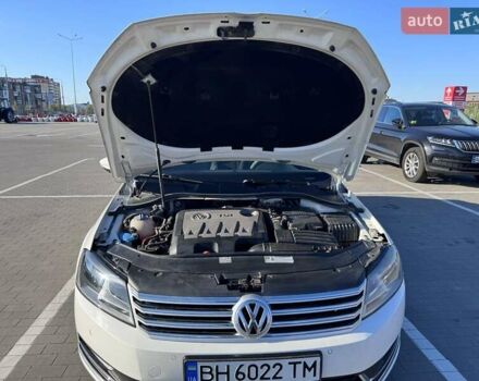 Белый Фольксваген Пассат, объемом двигателя 1.97 л и пробегом 275 тыс. км за 9500 $, фото 13 на Automoto.ua