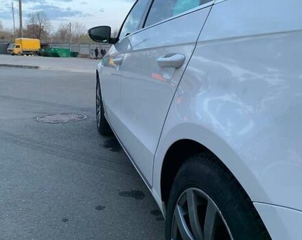 Белый Фольксваген Пассат, объемом двигателя 1.4 л и пробегом 141 тыс. км за 12000 $, фото 6 на Automoto.ua