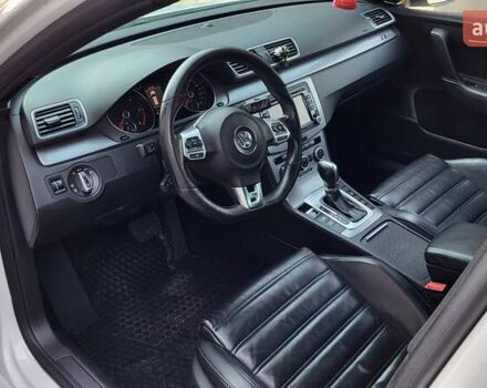 Білий Фольксваген Пассат, об'ємом двигуна 1.97 л та пробігом 235 тис. км за 12300 $, фото 14 на Automoto.ua