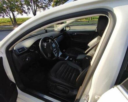 Белый Фольксваген Пассат, объемом двигателя 1.97 л и пробегом 229 тыс. км за 10800 $, фото 9 на Automoto.ua