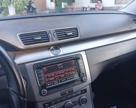 Білий Фольксваген Пассат, об'ємом двигуна 2 л та пробігом 262 тис. км за 12200 $, фото 8 на Automoto.ua