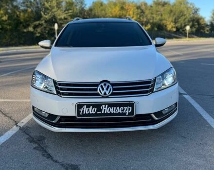 Белый Фольксваген Пассат, объемом двигателя 0 л и пробегом 334 тыс. км за 10999 $, фото 3 на Automoto.ua