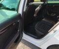 Белый Фольксваген Пассат, объемом двигателя 1.97 л и пробегом 229 тыс. км за 10800 $, фото 8 на Automoto.ua
