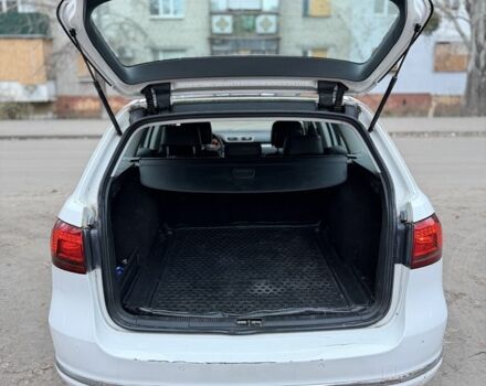 Белый Фольксваген Пассат, объемом двигателя 2 л и пробегом 40 тыс. км за 5300 $, фото 11 на Automoto.ua