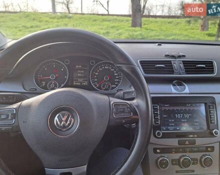 Білий Фольксваген Пассат, об'ємом двигуна 1.6 л та пробігом 268 тис. км за 12000 $, фото 3 на Automoto.ua