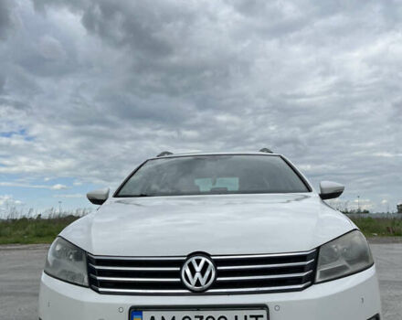 Білий Фольксваген Пассат, об'ємом двигуна 1.97 л та пробігом 319 тис. км за 9500 $, фото 7 на Automoto.ua