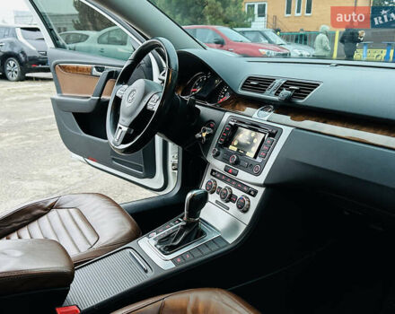 Білий Фольксваген Пассат, об'ємом двигуна 1.8 л та пробігом 259 тис. км за 8900 $, фото 33 на Automoto.ua