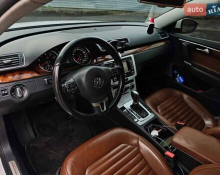 Білий Фольксваген Пассат, об'ємом двигуна 1.8 л та пробігом 259 тис. км за 10690 $, фото 21 на Automoto.ua