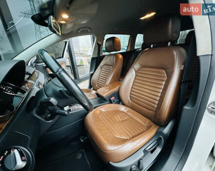 Білий Фольксваген Пассат, об'ємом двигуна 1.8 л та пробігом 259 тис. км за 8900 $, фото 37 на Automoto.ua