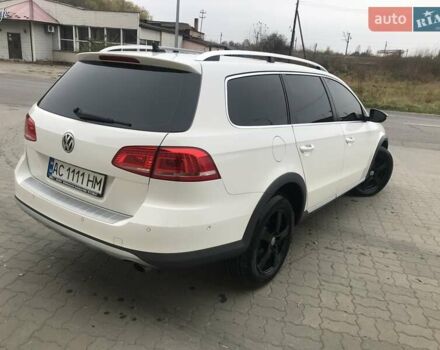 Белый Фольксваген Пассат, объемом двигателя 0 л и пробегом 280 тыс. км за 13100 $, фото 13 на Automoto.ua